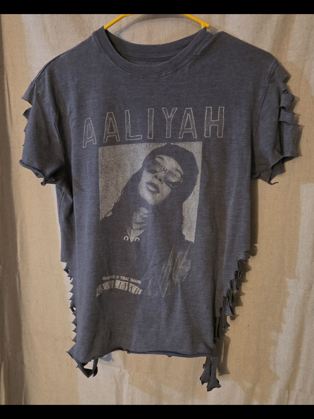Aaliyah Graphic Short Sleeve Tee - Charcoal